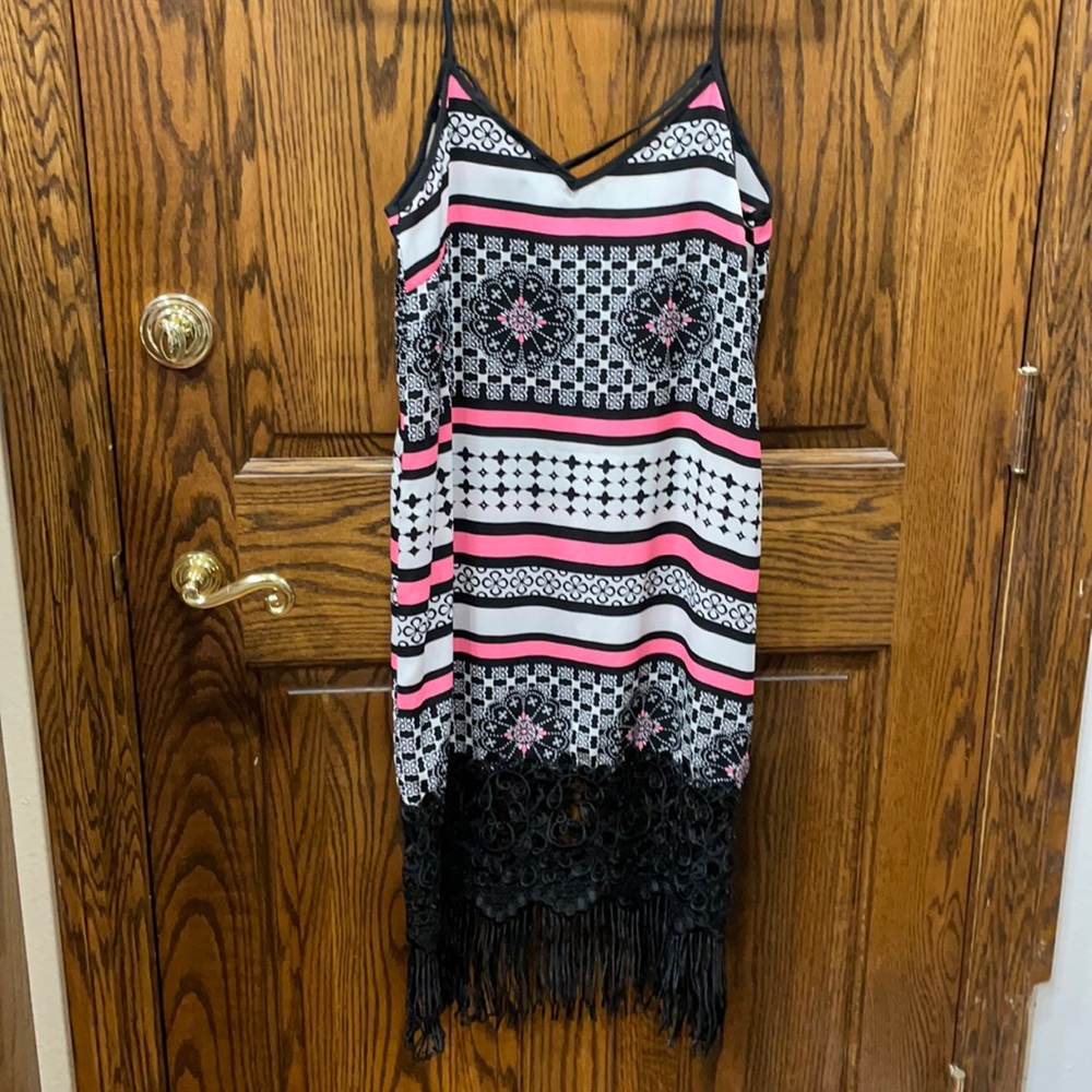 Lac Bleu Beach Cover Up Pink & Black